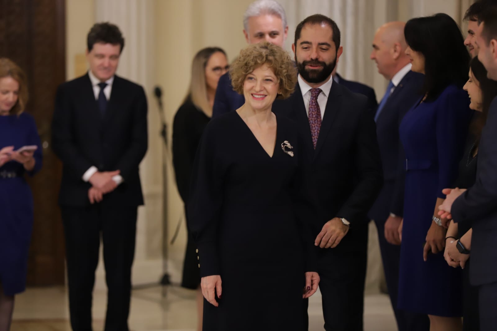 Oana Gheorghiu a devenit vicepremier, deși Grindeanu și PSD i-au cerut lui Bolojan să o retragă pentru declarațiile anti-Trump