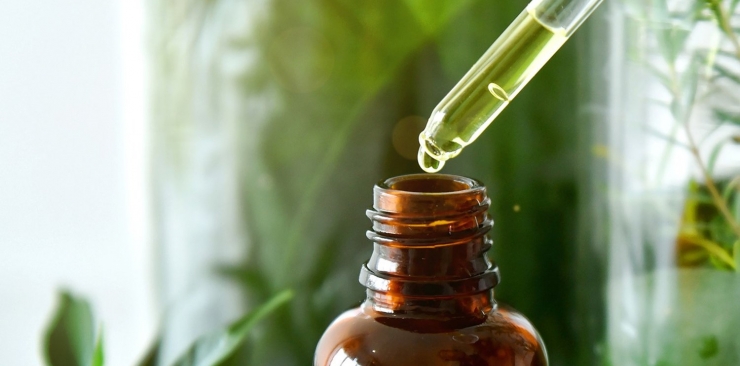 Amazing benefits of tea tree oil