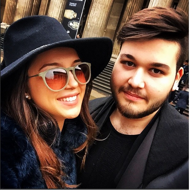 MM e în pușcărie, fi-sa merge la paranghelie! Fata fostului manager al Stelei și-a făcut de cap într-un club de fițe din Londra / GALERIE FOTO