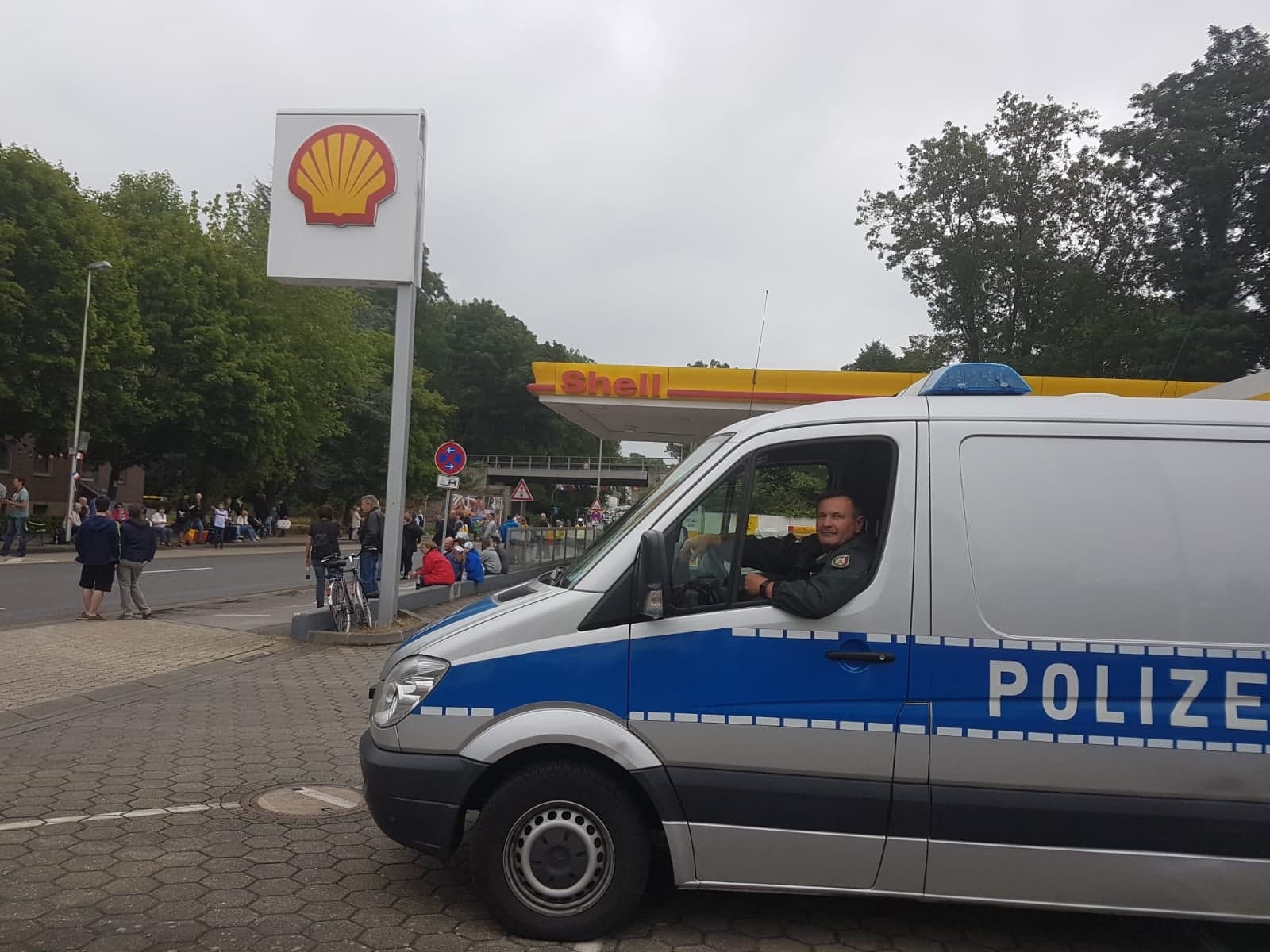 Golgota imigrantului. Era director când a decis să plece în Germania: ”Am dormit în parcări și primii bani i-am câștigat săpând grădina unui fost subaltern din România”