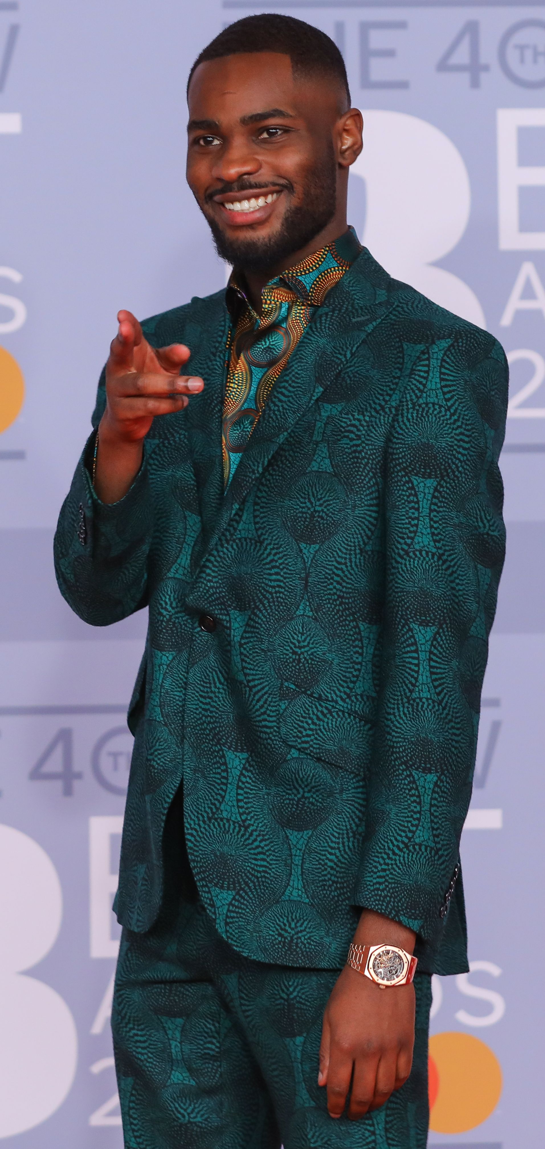 Rapperul Dave l-a atacat pe premierul Boris Johnson la Brit Awards! Câștigătorii serii și acuzele aduse premierului britanic