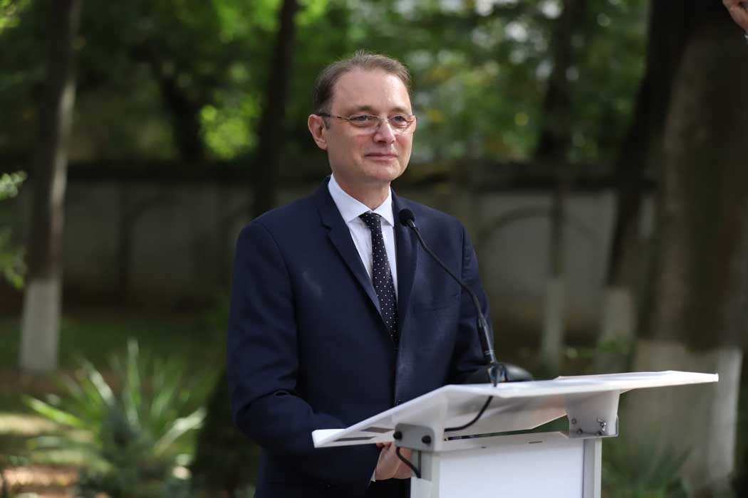 Luca Niculescu a început negocierile pentru noul Guvern