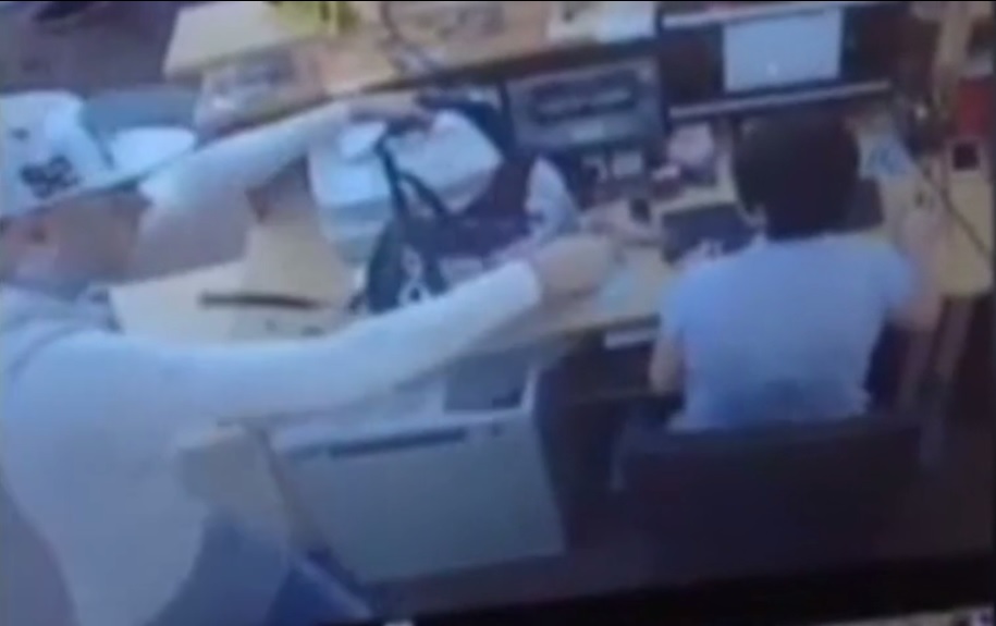 Autorul jafului din Bistrița a fost prins. Un polițist a fost împușcat în timpul ambuscadei | VIDEO