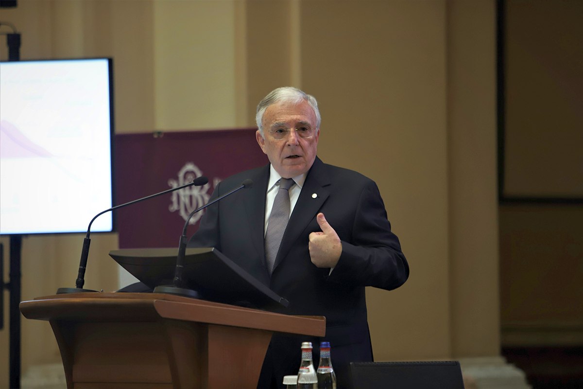 BNR spune că inflația se va înjumătăți și va fi 7% la finalul anului. Anunțul lui Mugur Isărescu