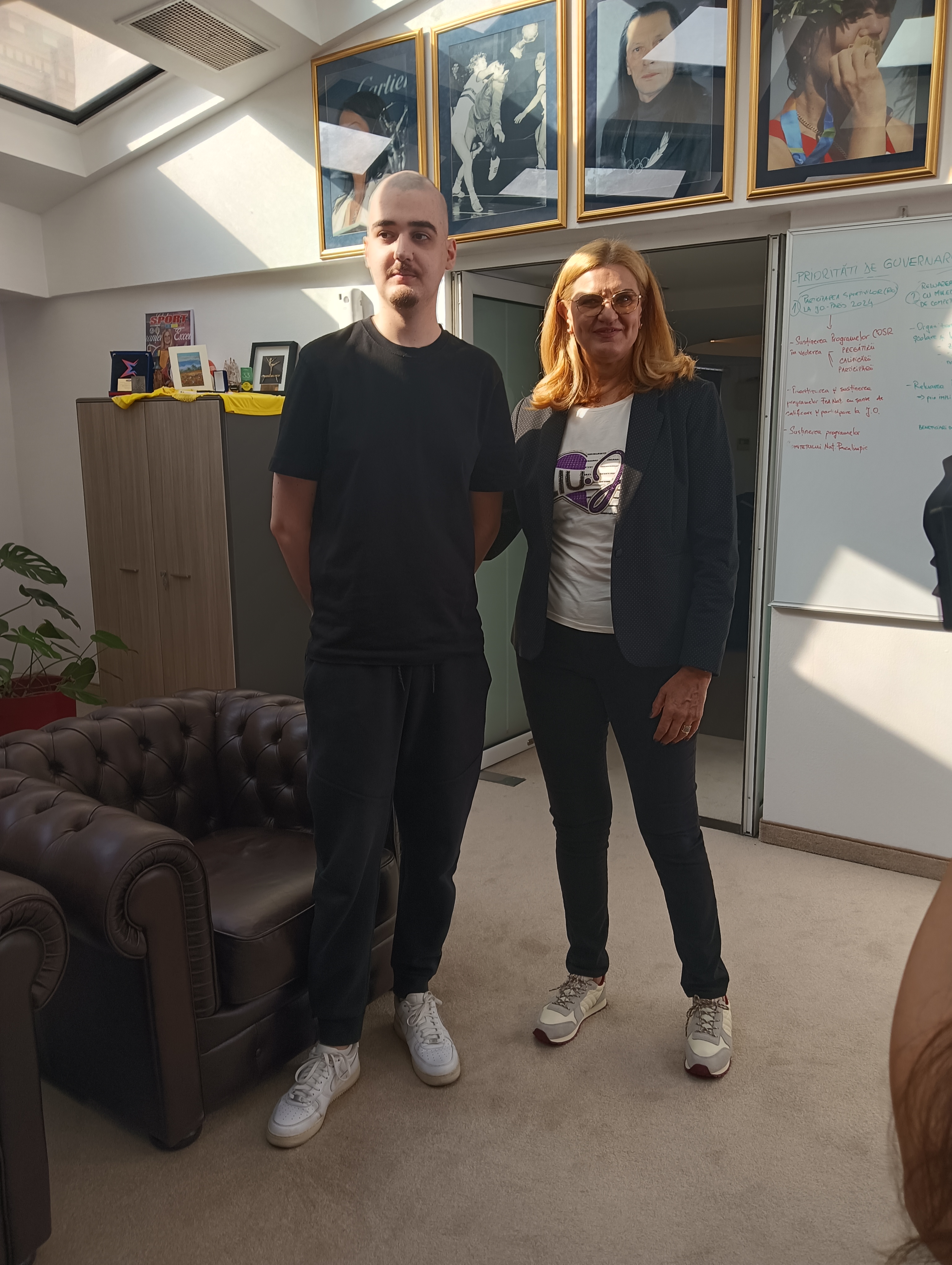 În lupta cu cancerul, Alex, fiul a doi foști canotori, are nevoie de 250.000 de euro pentru a fi tratat în Turcia. Imunoterapia este șansa salvatoare văzută de oncologi de la Istanbul