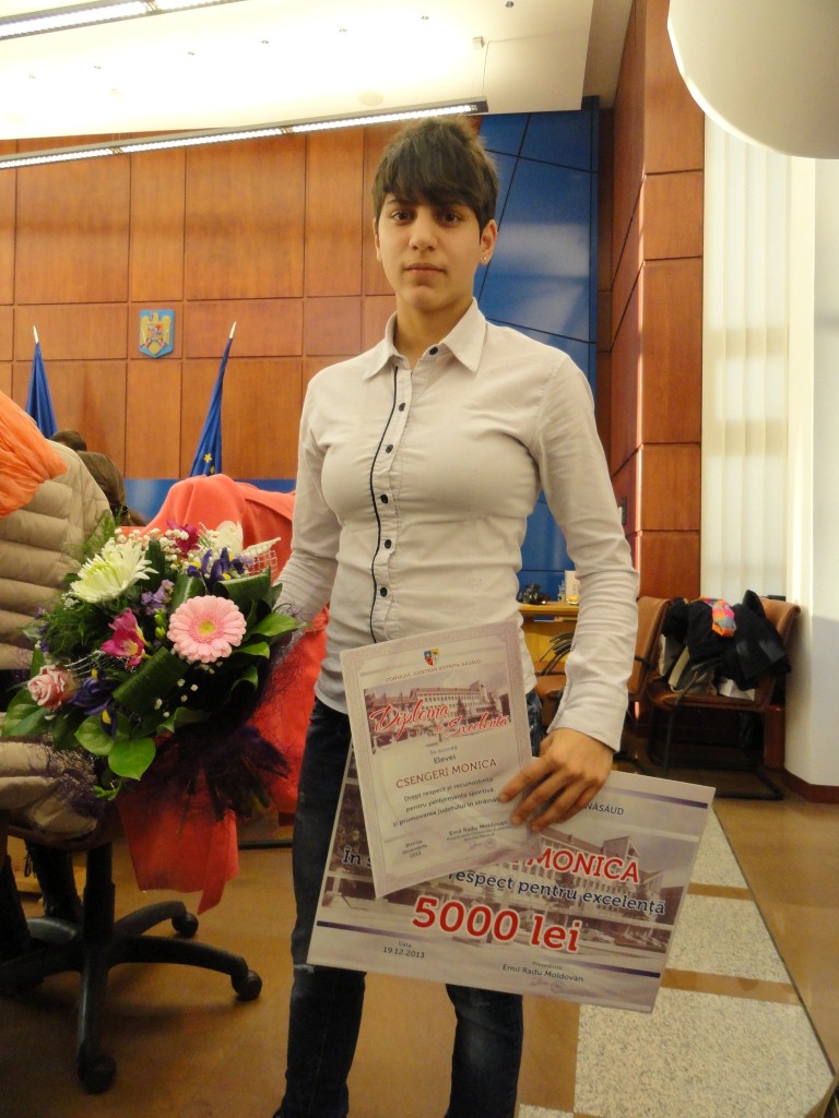 POVESTEA ANULUI în sportul românesc. Din cerșetoare în Bistrița, Monica Csengeri a ajuns să ia aurul european la haltere! Încă două bronzuri în Norvegia