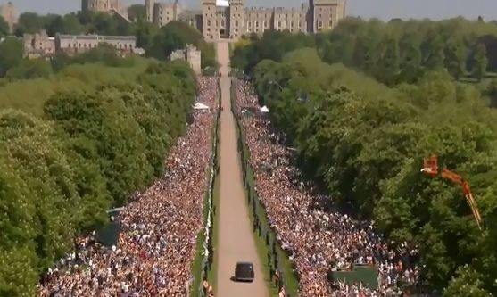 FOTO & VIDEO | Primele imagini cu Meghan Markle în rochie de mireasă