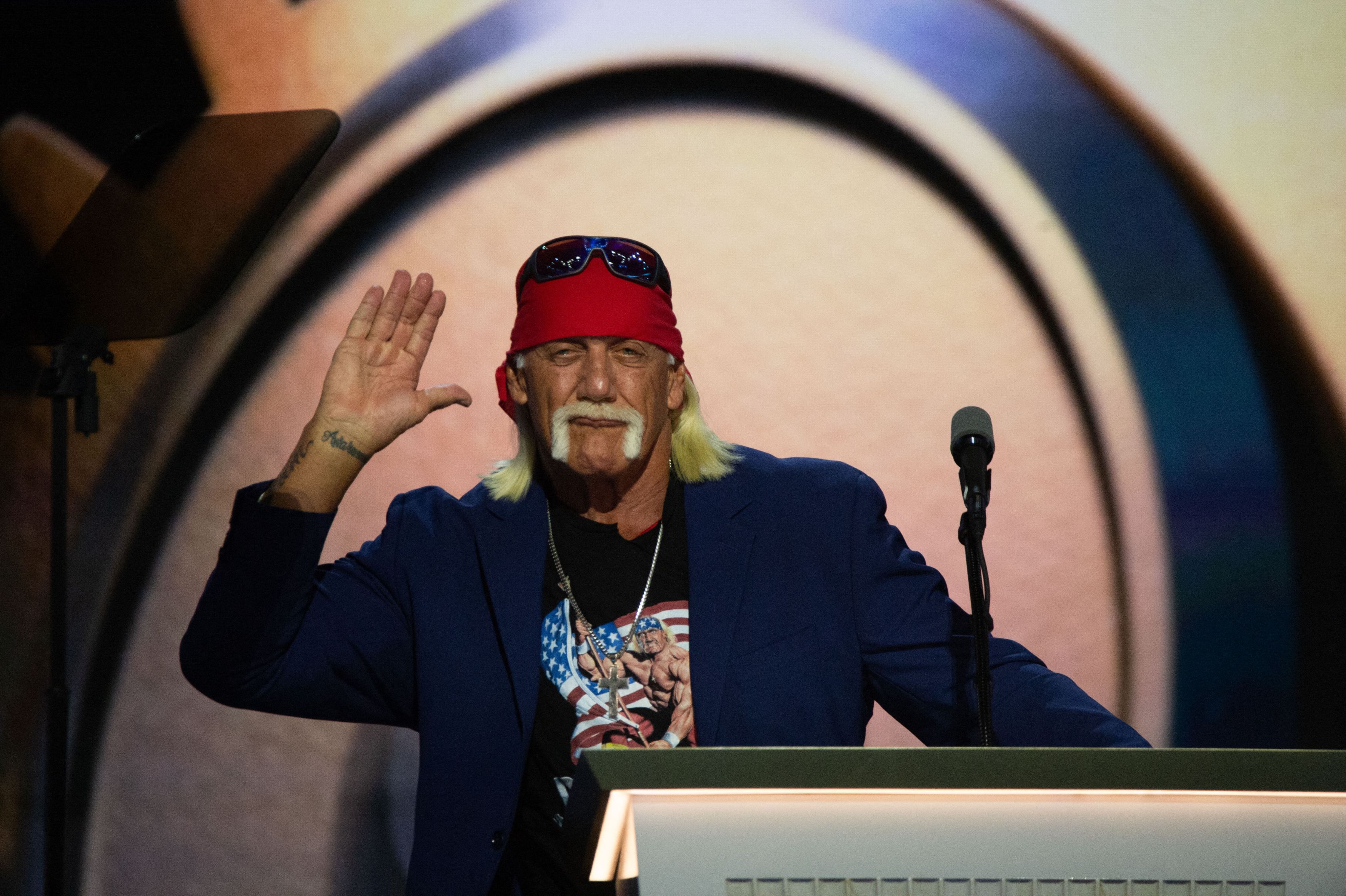 Fiica lui Hulk Hogan renunță la moștenire. Adevărul dureros din spatele deciziei luate de Brooke: „Sângele tatălui meu curge prin venele mele”