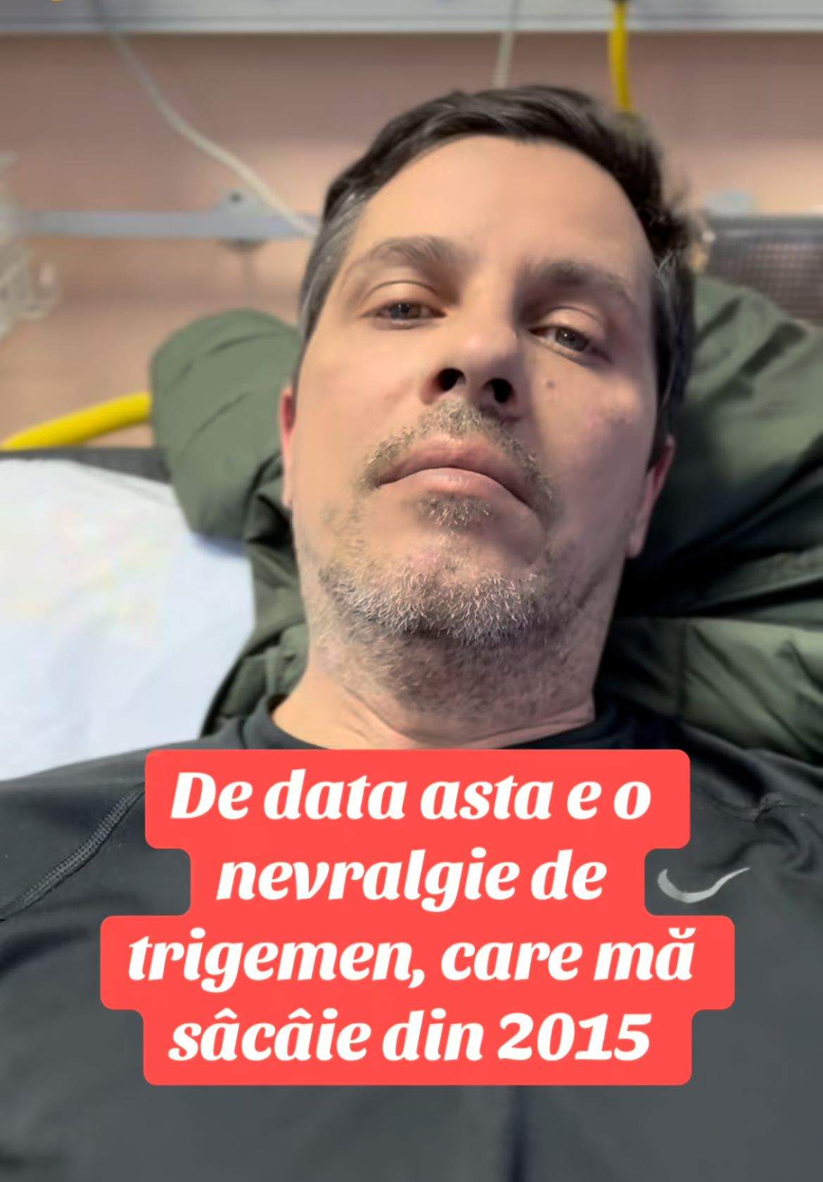 Imagini cu Lucian Viziru pe patul de spital. Actorul a ajuns la camera de gardă din cauza unei afecțiuni de care suferă din 2015