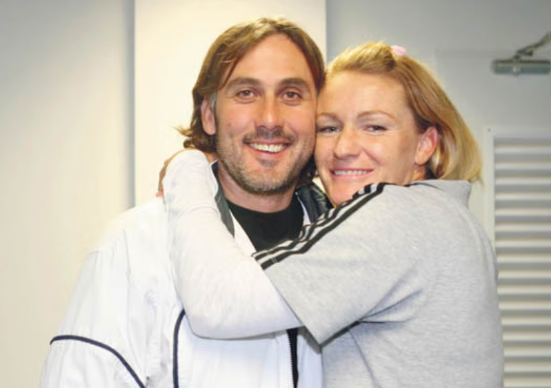 Dusev-Janics Natasa csodálatos hangulatban: 15. házassági évfordulóját ünnepli az olimpiai bajnok