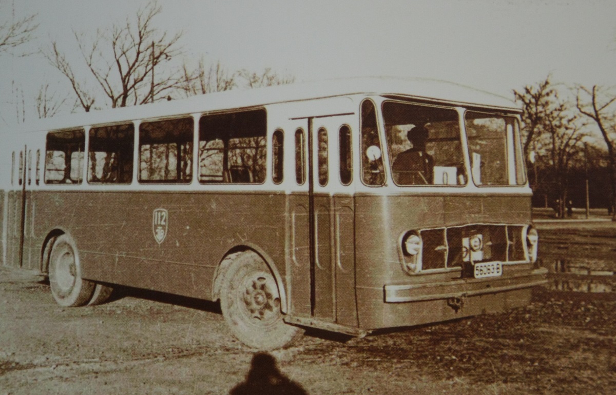 RATB revine la numele pe care-l avea acum 100 de ani. Cum arătau atunci autobuzele Bucureștiului