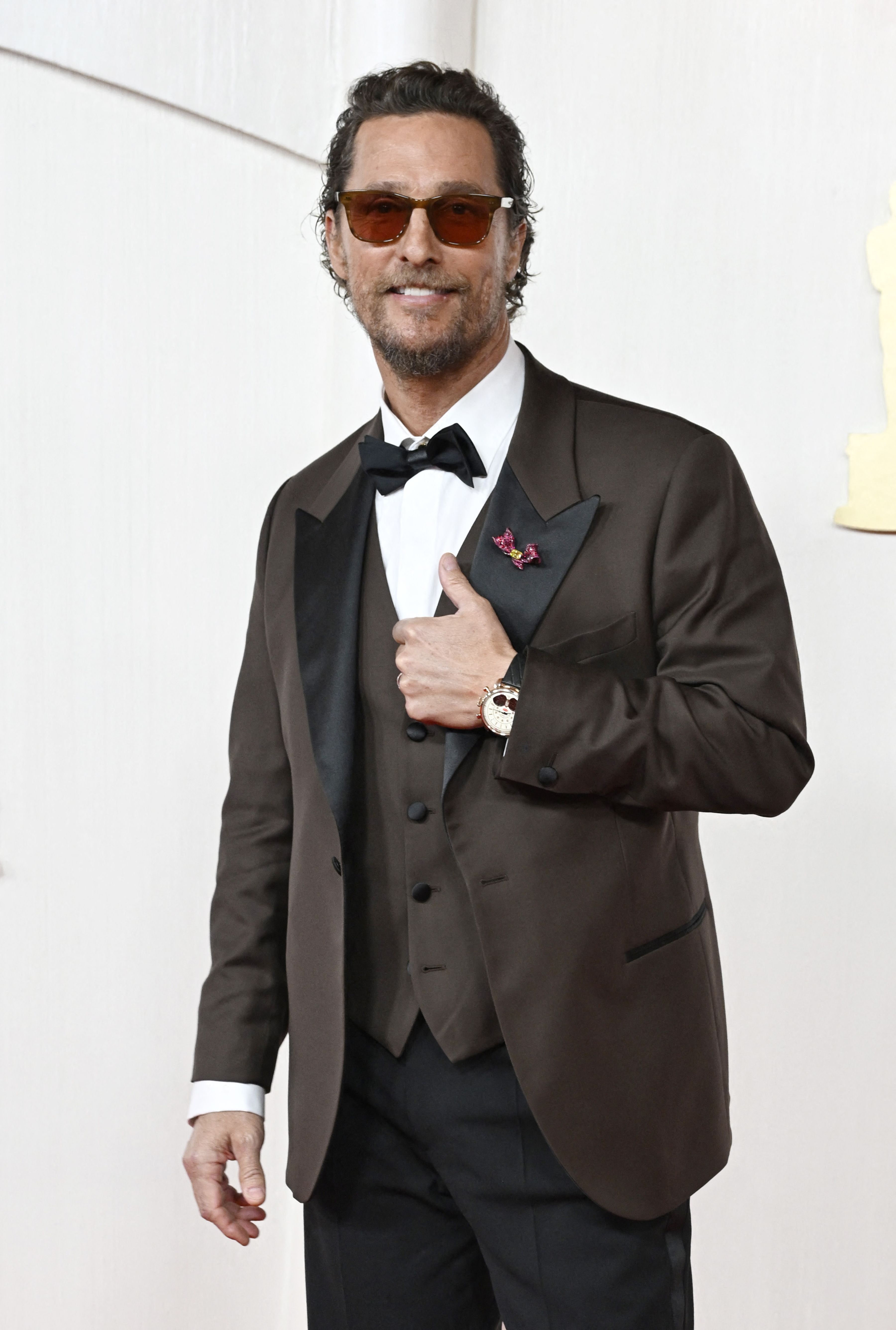 Matthew McConaughey și-a îngrijorat fanii după ce a apărut cu ochiul umflat. Ce a pățit actorul
