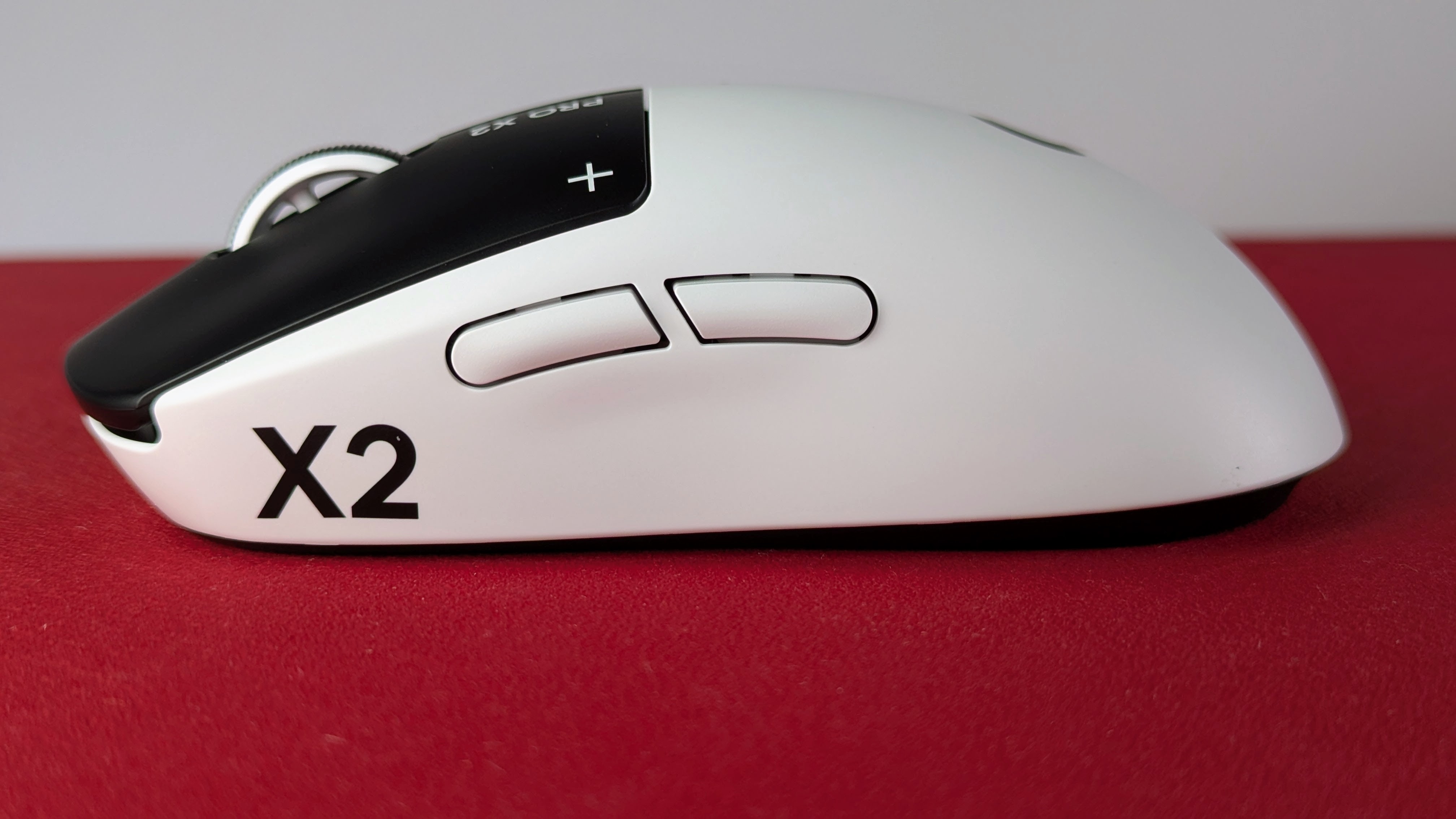 Logitech G Pro X2 Superstrike im Test: Gaming-Maus mit verstellbarer ...