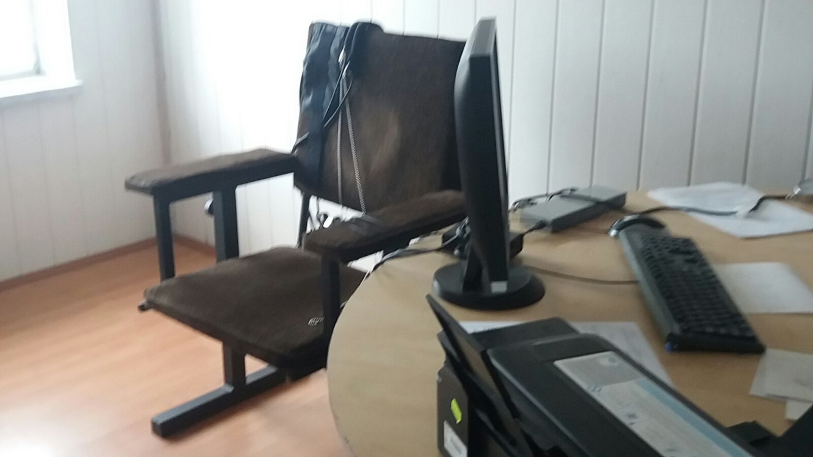 REPORTAJ/ Cel mai mare raport de expertiză criminalistică are aproape 650 de pagini. Au fost analizate peste 64.000 de documente cu specimene de scris și semnătură