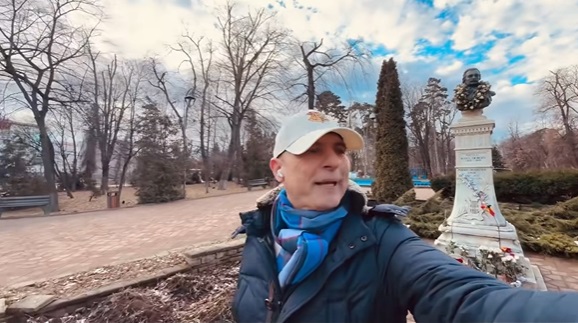 Dan Negru a vizitat un oraș pentru care nu și-a ascuns admirația: „Toate marile genii ale României. Toți au fost vecini de cartier”
