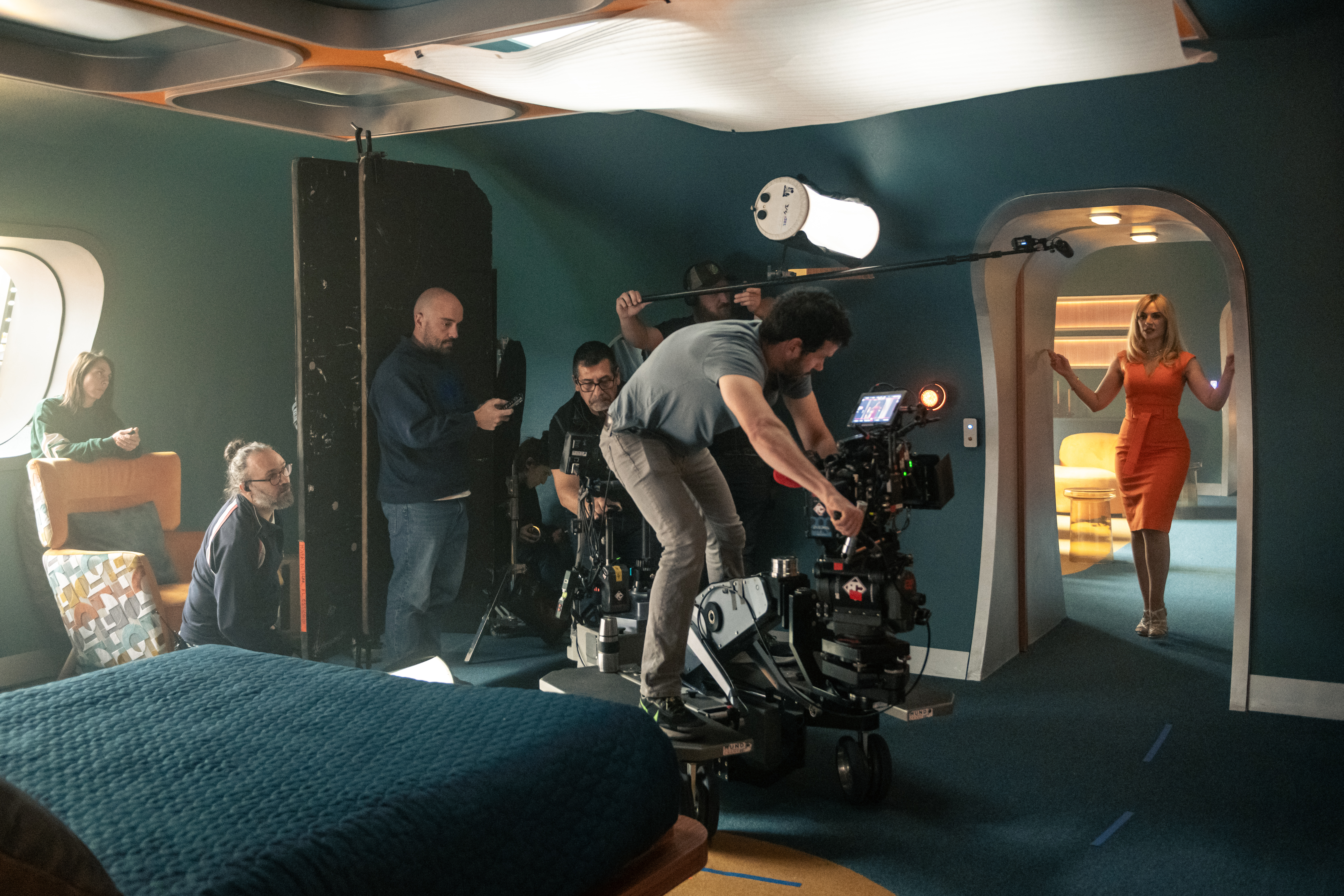 Secretele din spatele unui hit pe platformele de streaming: cum și de ce a construit Netflix un buncăr uriaș pentru un singur serial
