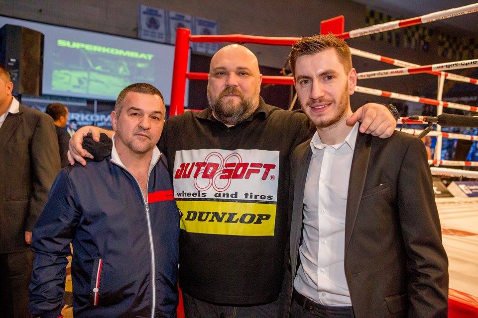 SUPERKOMBAT: povestea unui brand românesc de succes, spusă din interior