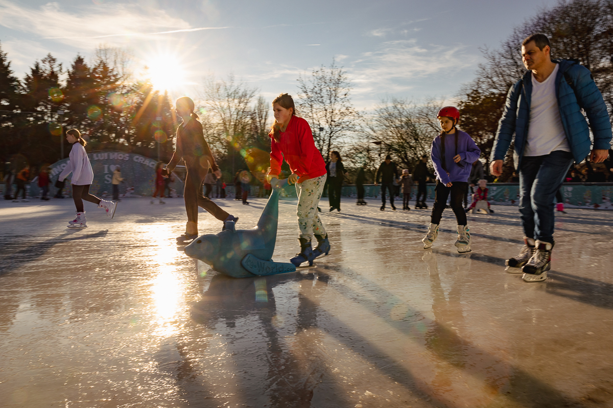 FOTOREPORTAJ Primăvara de pe 1 ianuarie a scos bucureștenii în parc. „Nu am prea realizat că sunt Sărbătorile de iarnă”