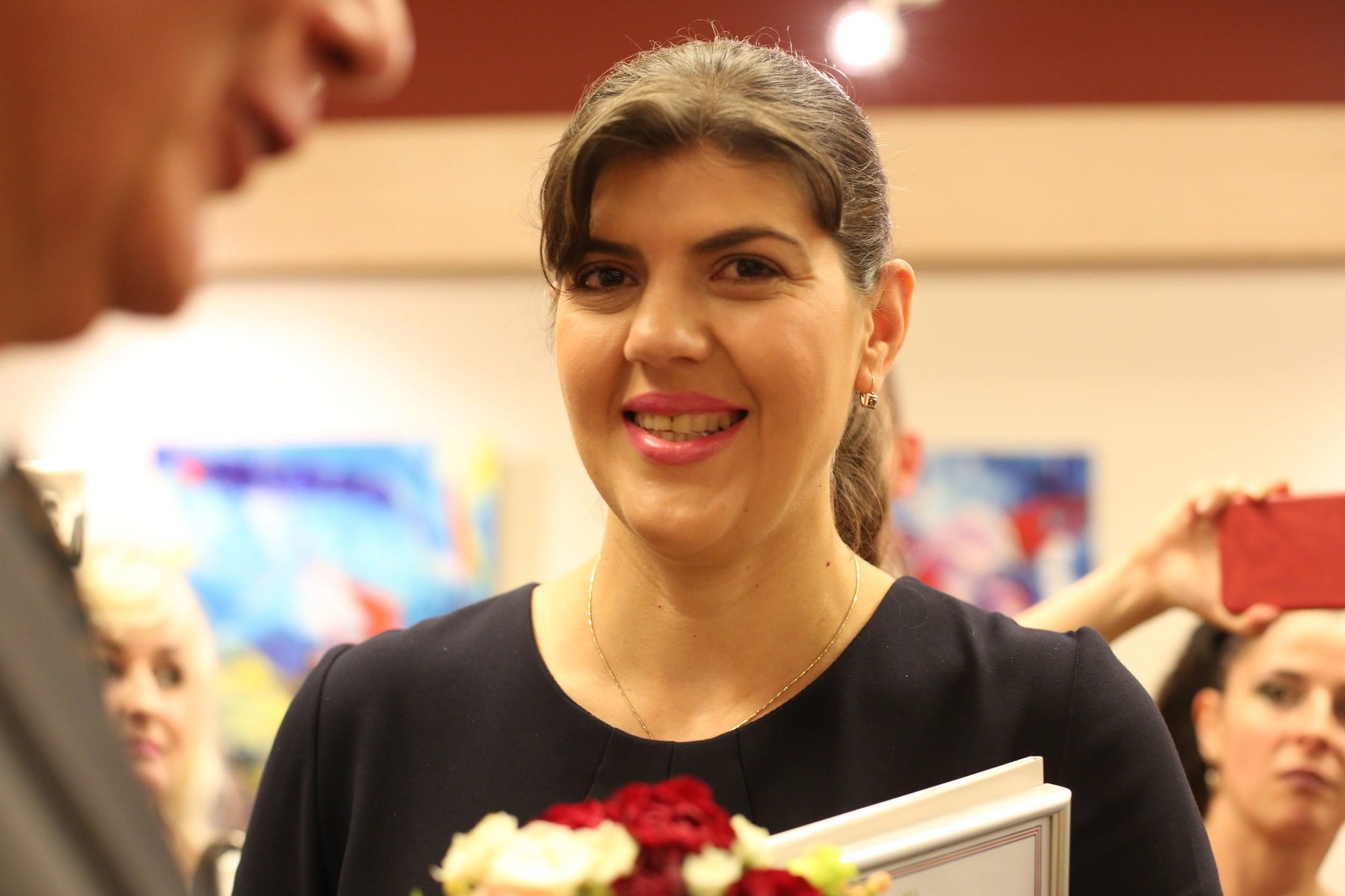 Laura Codruța Kovesi a primit Premiul Speranța pentru DNA, de la Societatea Timișoara: "Sper, împreună cu colegii mei, ca procurorii să rămână independenți"/FOTO