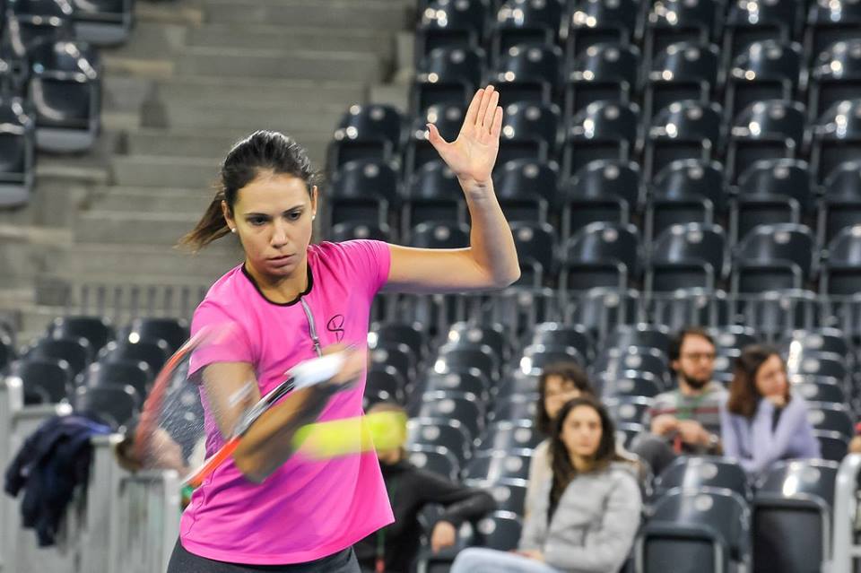 Dan Petrescu le-a încurajat pe componentele echipei României de Fed Cup | GALERIE FOTO