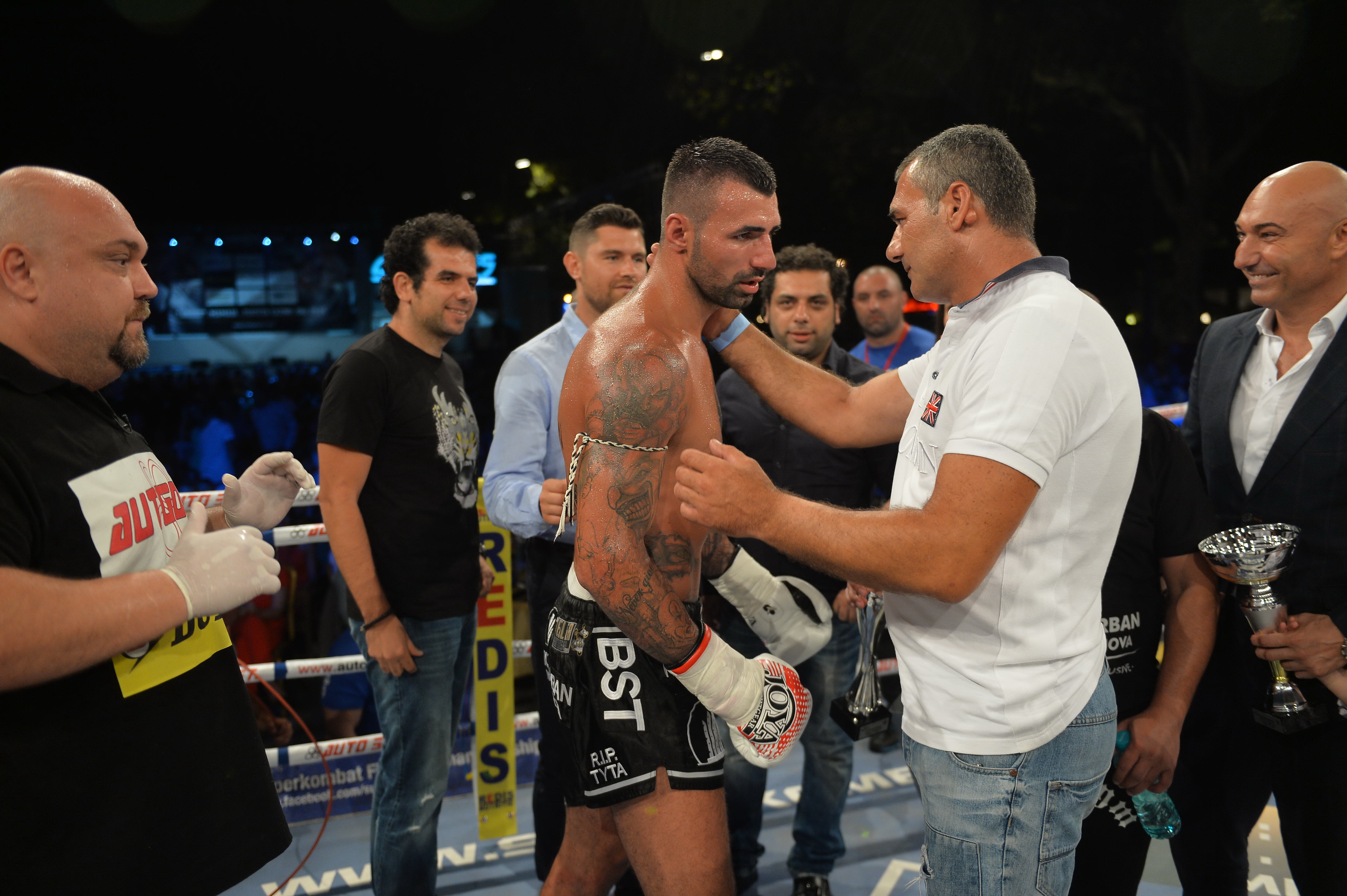 Andrei Stoica îşi păstrează centura de campion mondial / GALERIE FOTO&VIDEO