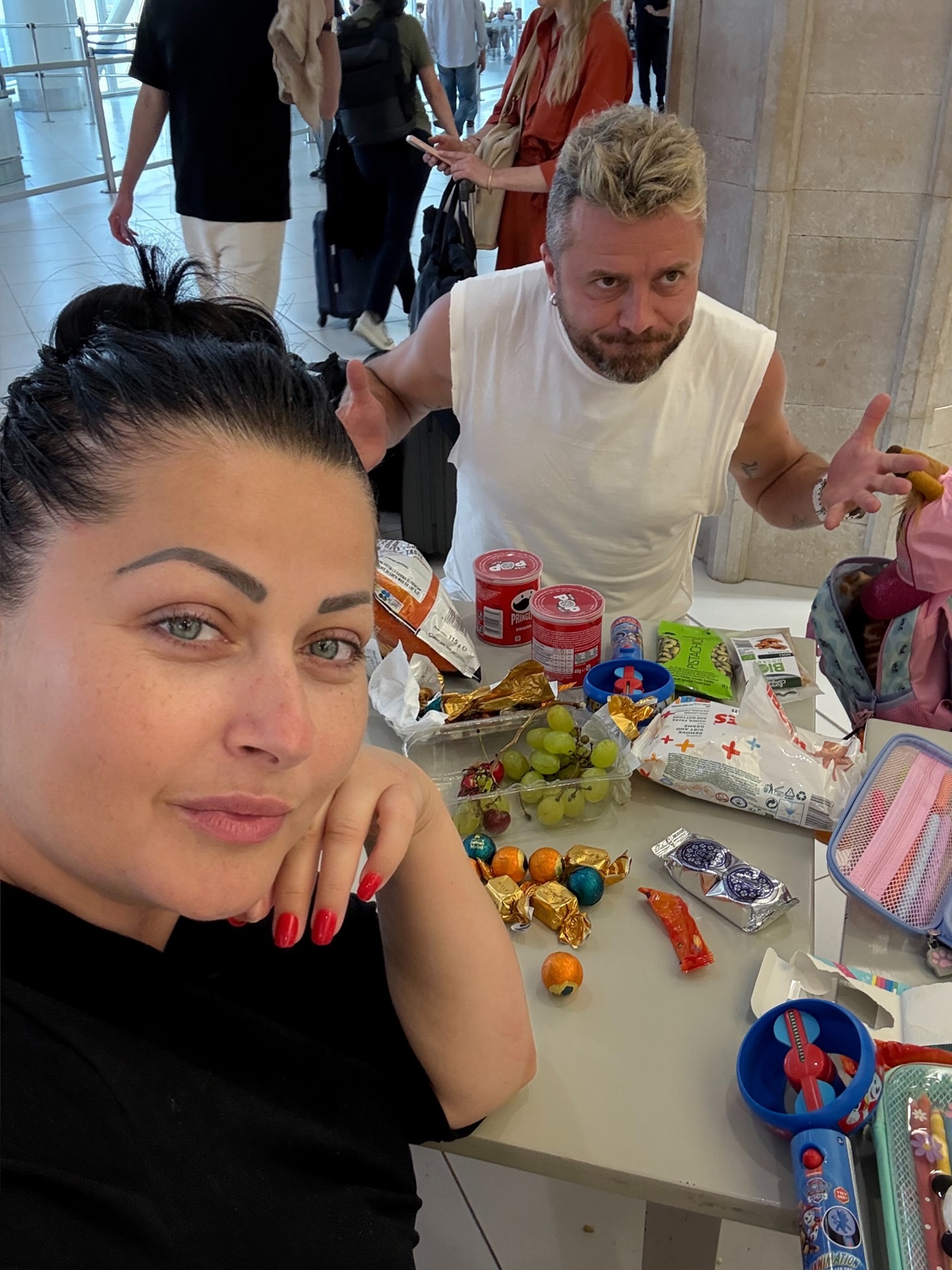 Gabriela Cristea l-a confruntat pe Tavi Clonda: „L-am prins cu alta”. Anunțul făcut de cele două vedete