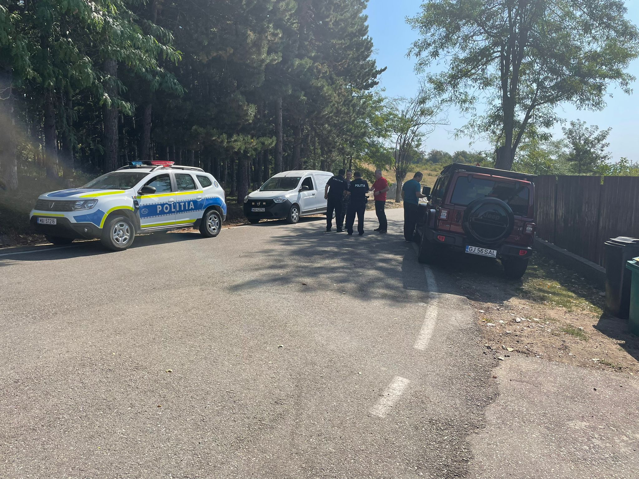 Pacient de la sanatoriul Dobrița, din Gorj, căutat de aproape două săptămâni de polițiști și salvamontiști. Au fost trimise drone și un elicopter