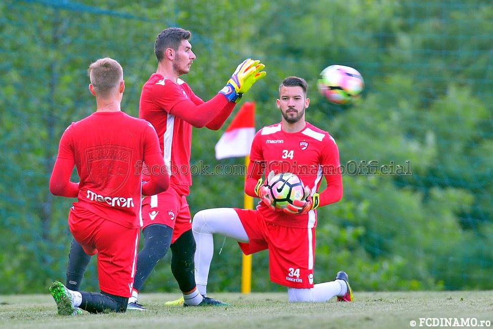 Primele imagini din cantonamentul dinamoviștilor din Slovenia. Filip, noul căpitan. Nistor are frizură nouă | FOTO