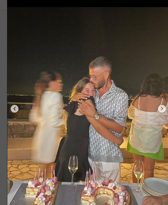 Antonia, alături de fostul soț Vincenzo Castellano, la aniversarea fiicei lor. Maya a împlinit 12 ani