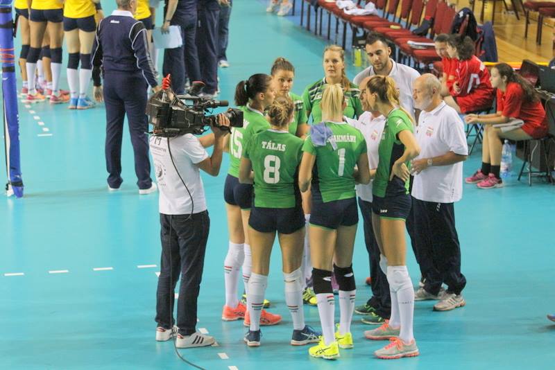 Volei. România – Ungaria 3-0. Tricolorele, la un pas de Campionatul European din 2017 / GALERIE FOTO