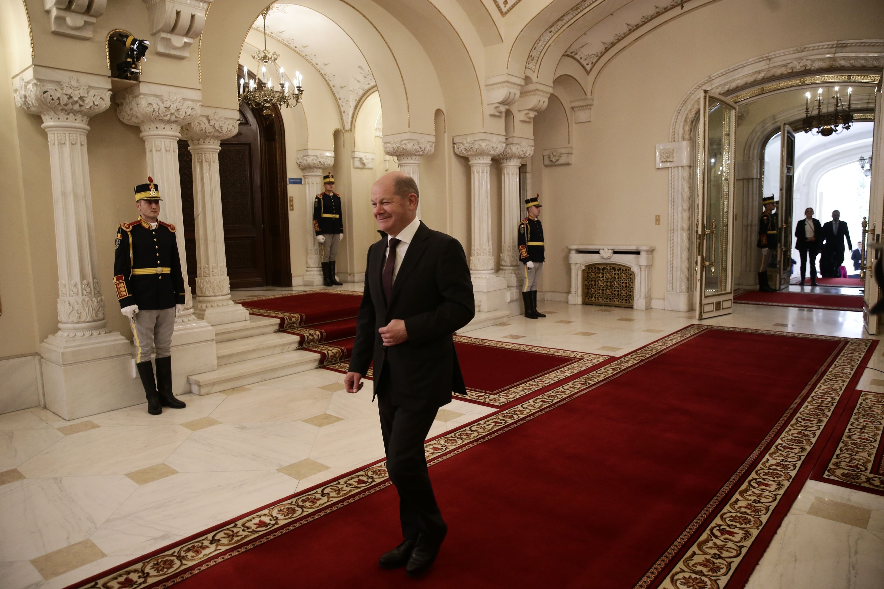 Klaus Iohannis, Maia Sandu și Olaf Scholz, întrevedere la București. Ce au discutat cei trei lideri