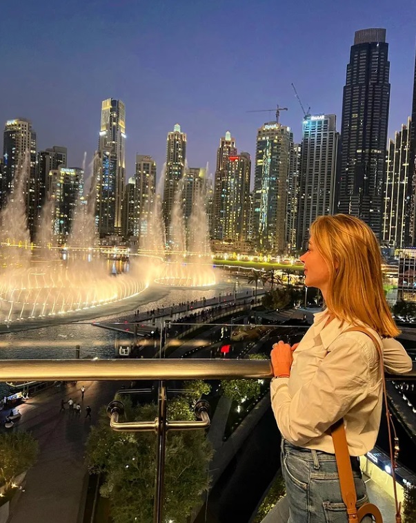 Cum e viața Denisei Tănase în Dubai. Locuiește în Emirate de jumătate de an: „M-am detașat de stres, muncesc mai puțin, dar mai eficient”