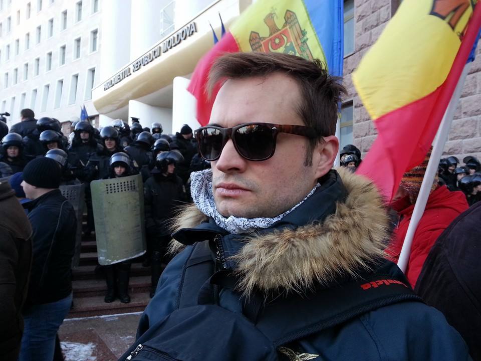 Ți-l mai amintești pe Cătălin Josan, câștigătorul Megastar 2006? Cum arată acum și cu ce se ocupă în prezent