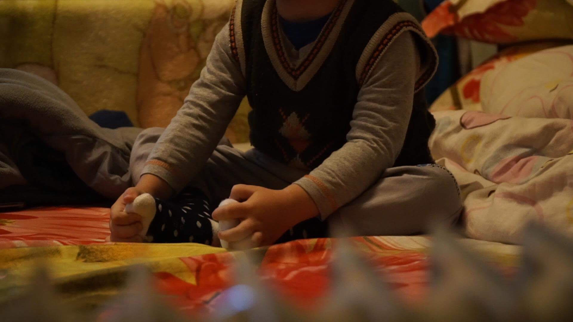 Câțiva restanțieri țin în frig și fără apă caldă 100 de familii din Botoșani