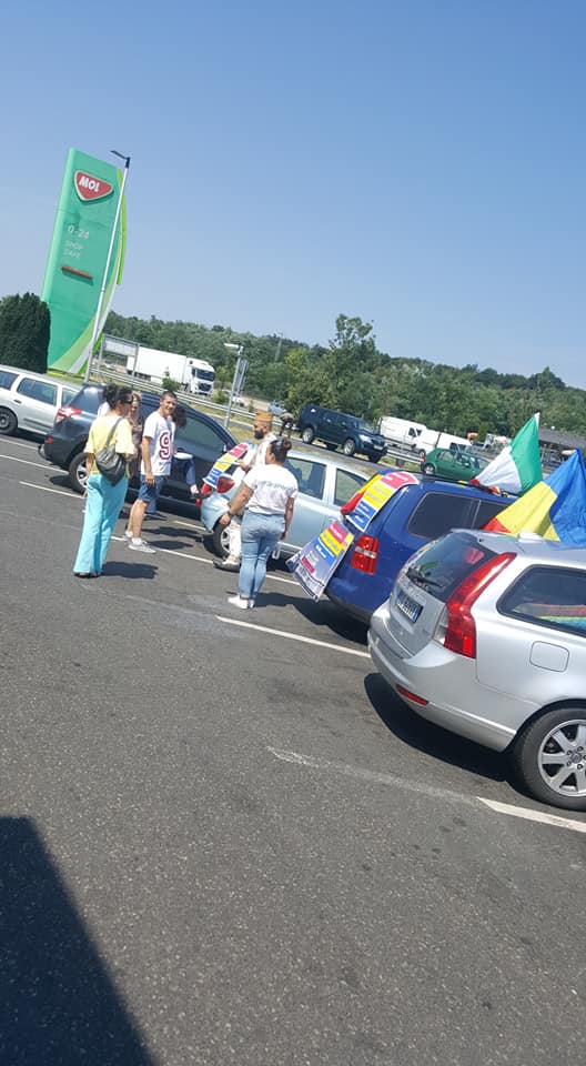Coloană de mașini din Moldova, pentru Mitingul Diasporei. Se alătură protestului din Piața Victoriei