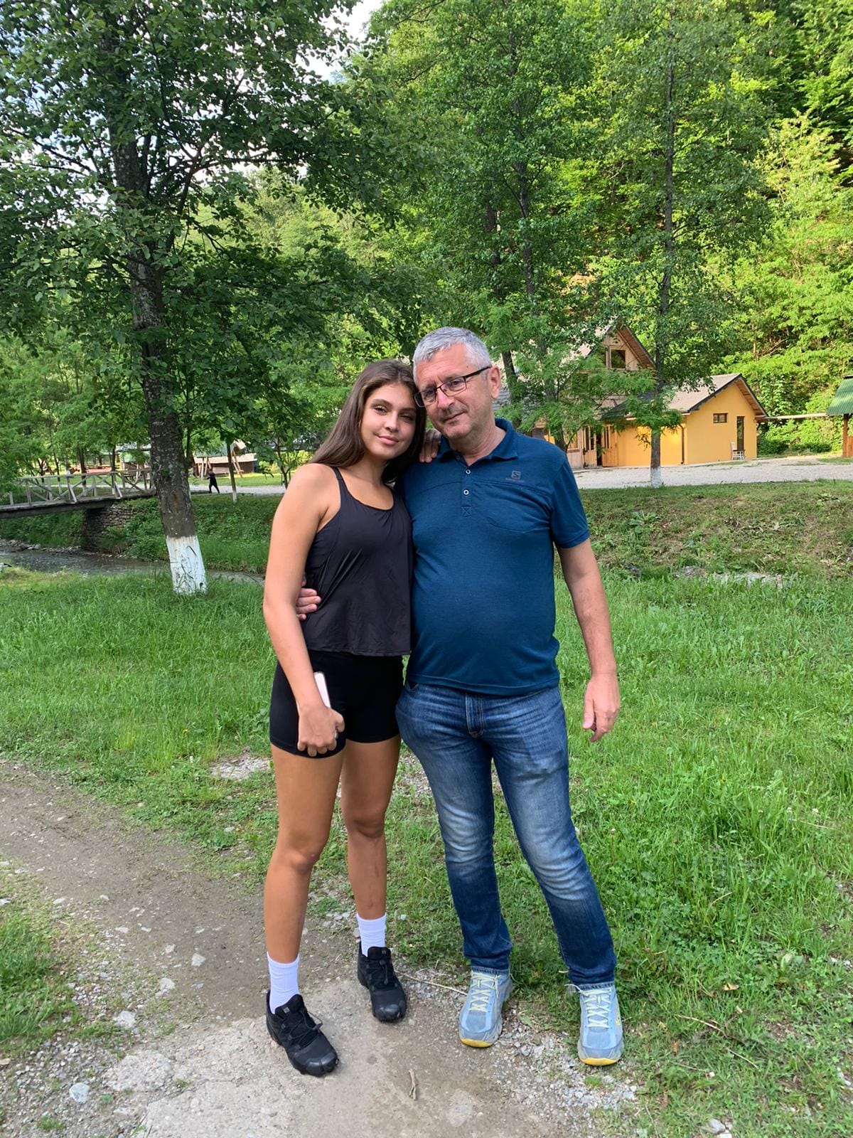 Elena Chiriac, fostă concurentă Survivor România, a absolvit facultatea de actorie din Anglia. „La Londra se pune foarte mare accent pe teatru”