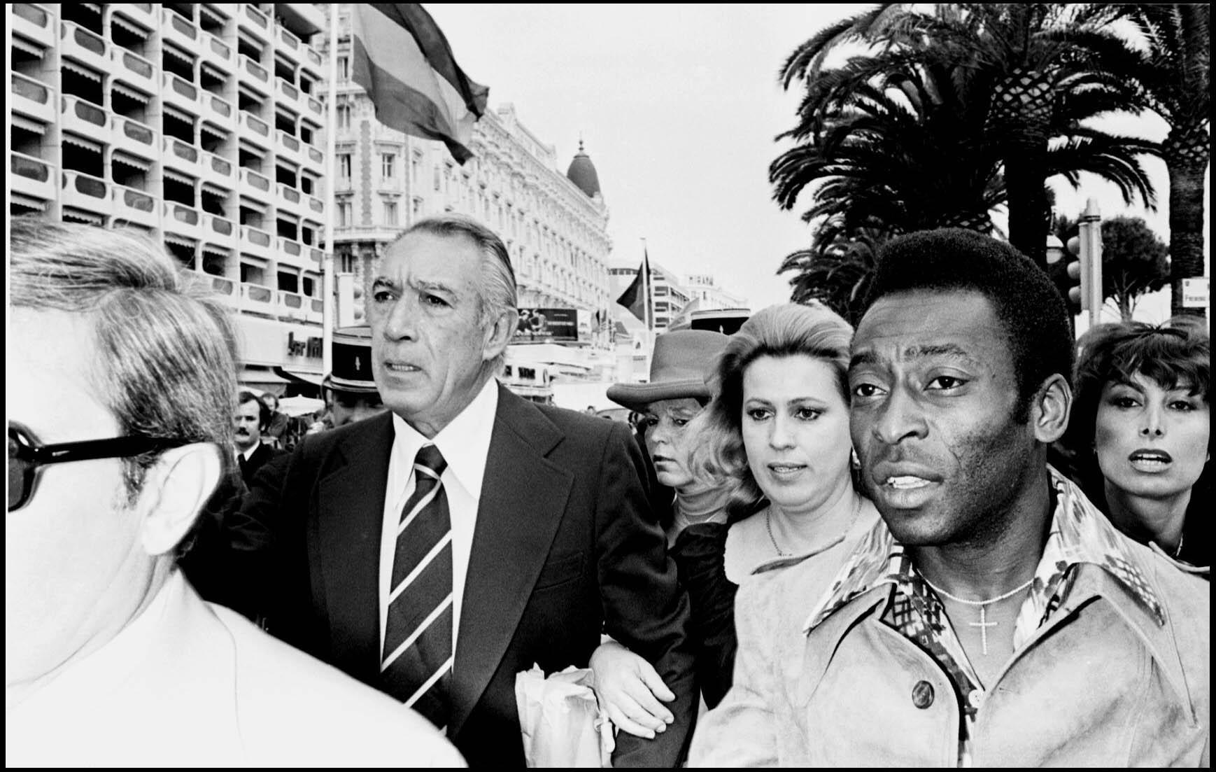 Pele a murit. Legenda fotbalului din Brazilia avea 82 de ani. Neymar: „Pele e etern!”