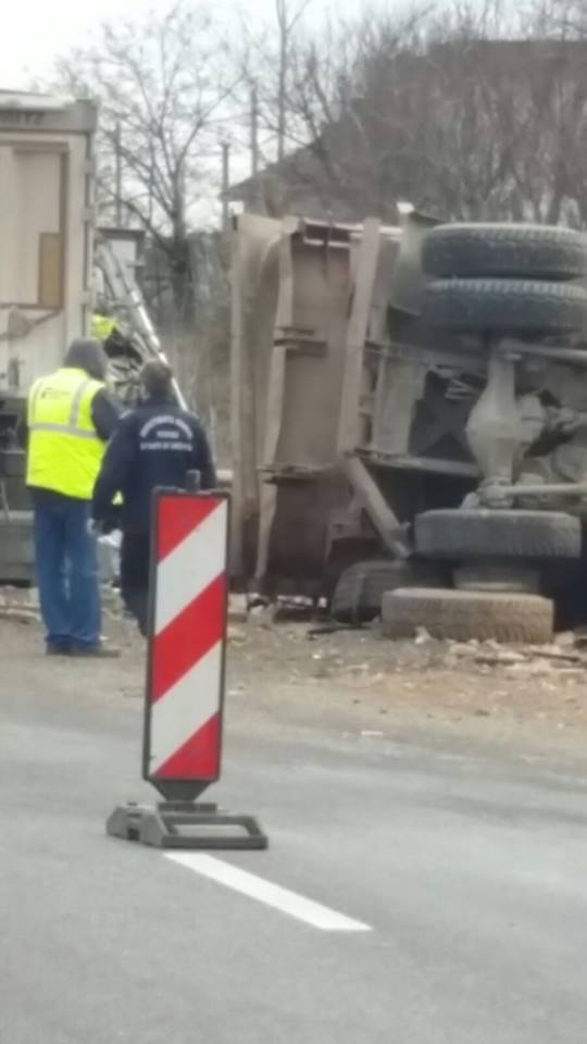 Accident pe Autostrada Soarelui.  Două persoane au murit. Traficul este blocat VIDEO