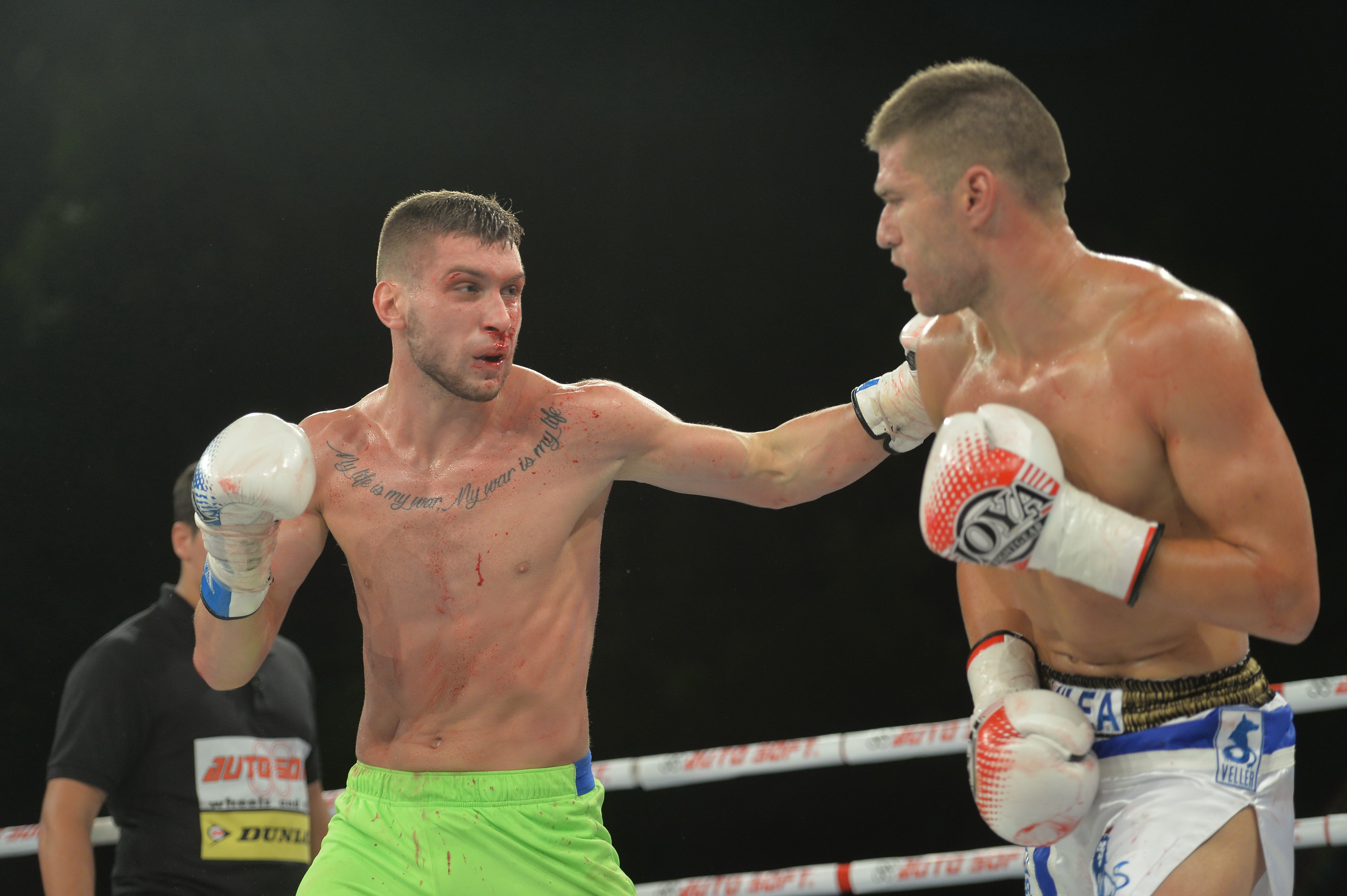 Andrei Stoica îşi păstrează centura de campion mondial / GALERIE FOTO&VIDEO