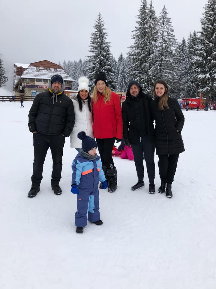 Ce bine s-a distrat gravida Valentina Pelinel în vacanță. Superbă pe pârtie | FOTO