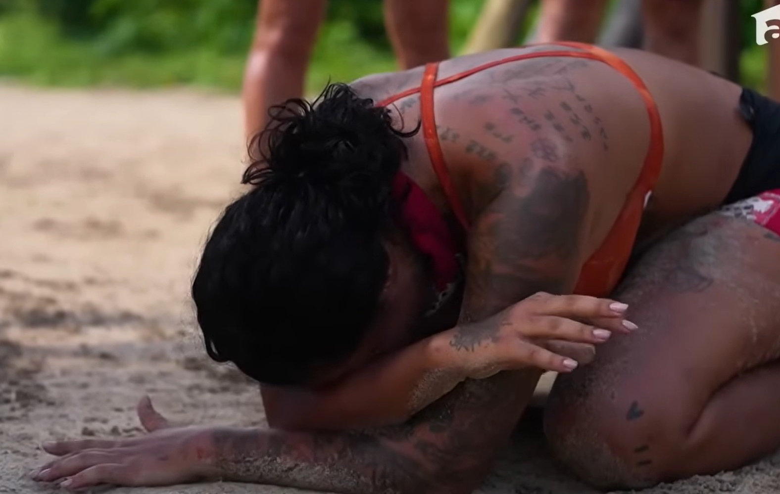 Naba Salem le-a declarat război Faimoșilor la Survivor România 2026, după ce a căzut doi metri din cauza lor: „Putea fi prevenit”