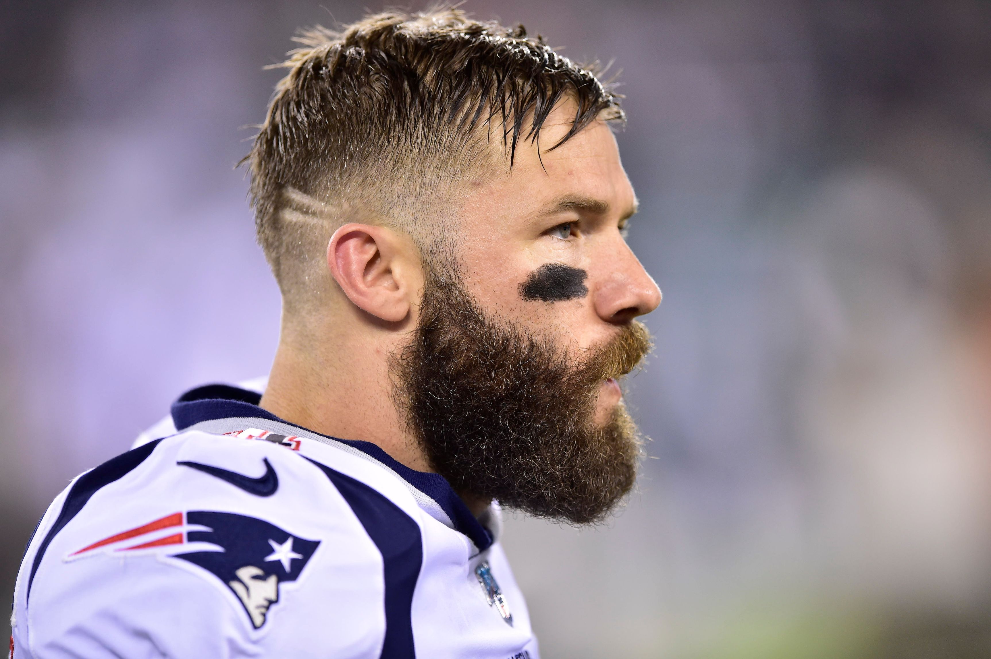 Shakira ar avea un nou iubit, după despărțirea de Gerard Pique. Cine este Julian Edelman