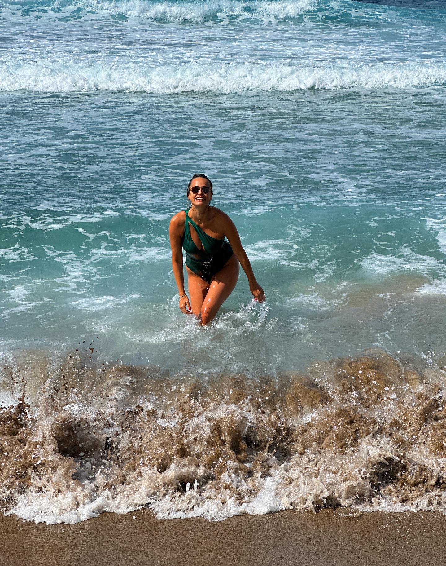Andreea Raicu, în costum de baie la 46 de ani. Toți au fost surprinși să vadă cum arată. „Am meditat și am mâncat sănătos”