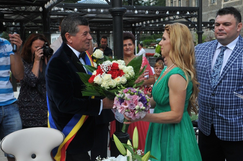 GALERIE FOTO / Alina Dumitru s-a căsătorit. Halep i-a făcut o surpriză  