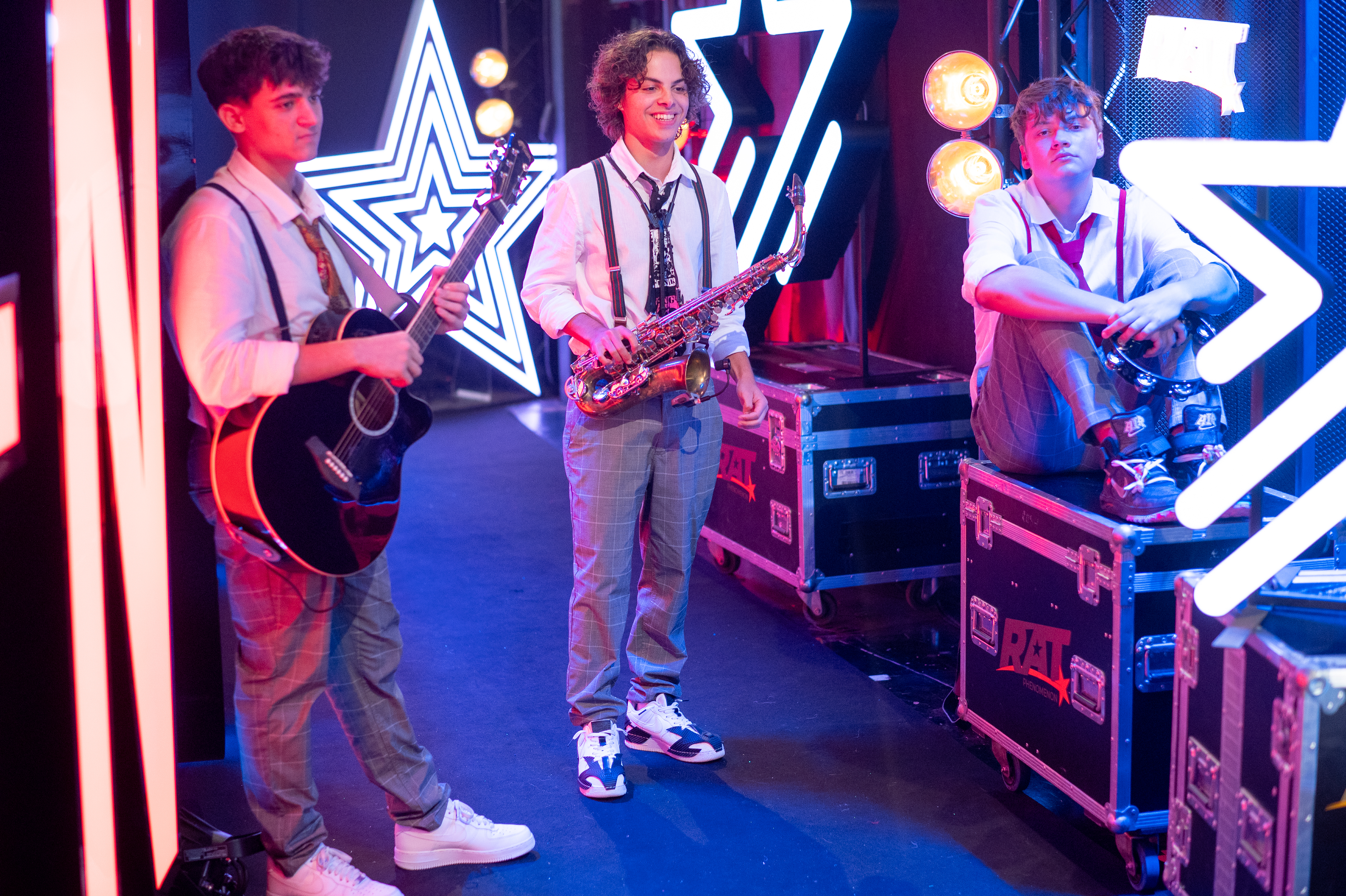 Povestea trupei Acoustic Boyz de la „Românii au talent”. Au cântat pe stradă și au devenit virali după un clip filmat în baie