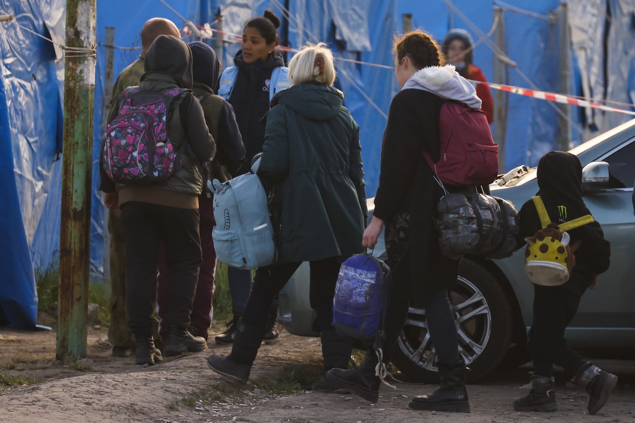 Război în Ucraina, ziua 72 | Rusia revendică zeci de atacuri cu rachete asupra Ucrainei. Noi încercări de evacuare a civililor din Azovstal