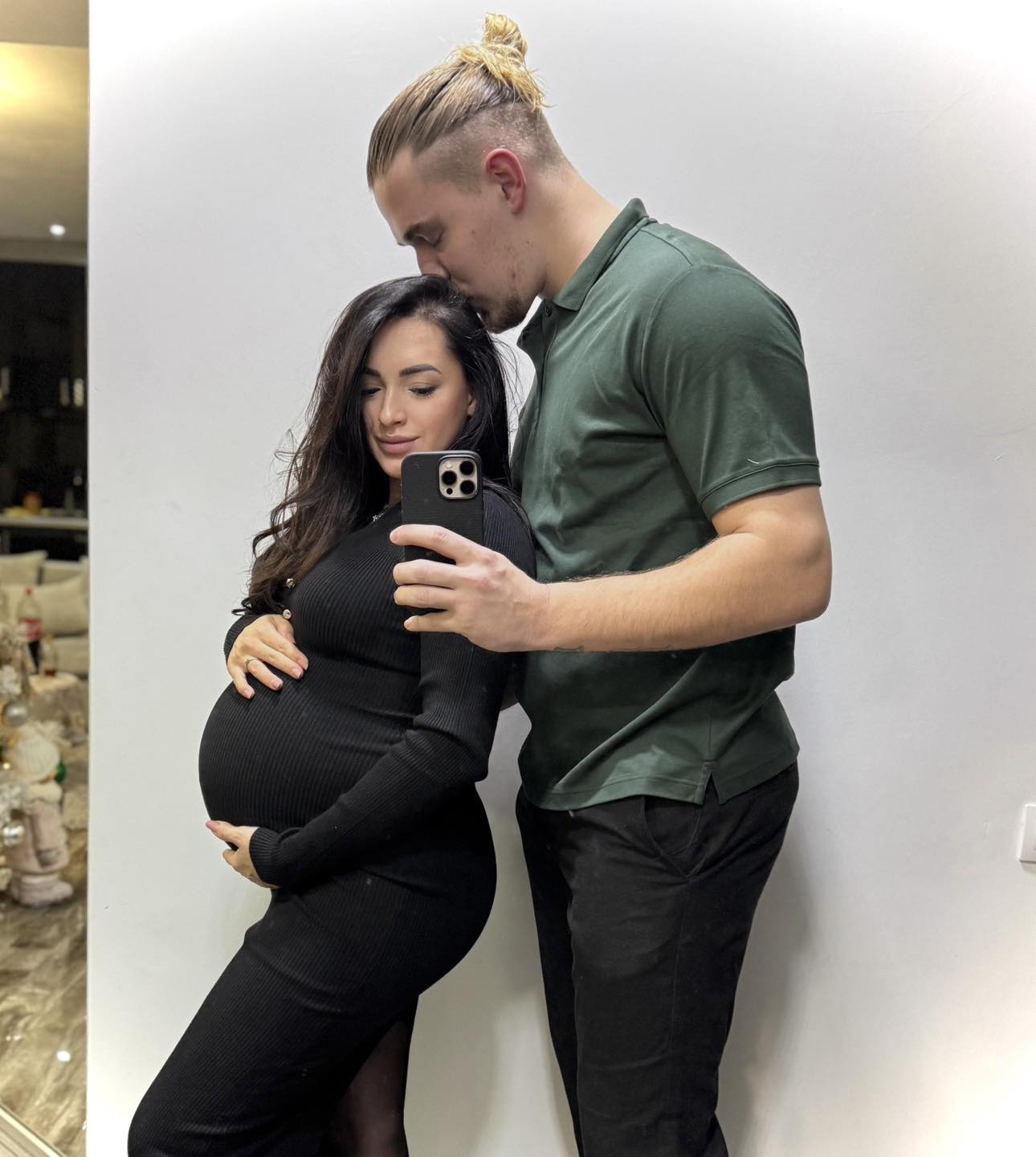 Câte kilograme a luat Larisa Iordache pe perioada sarcinii. Fosta gimnastă naște peste câteva zile. „Sunt speriată. Intru pe un teren necunoscut”