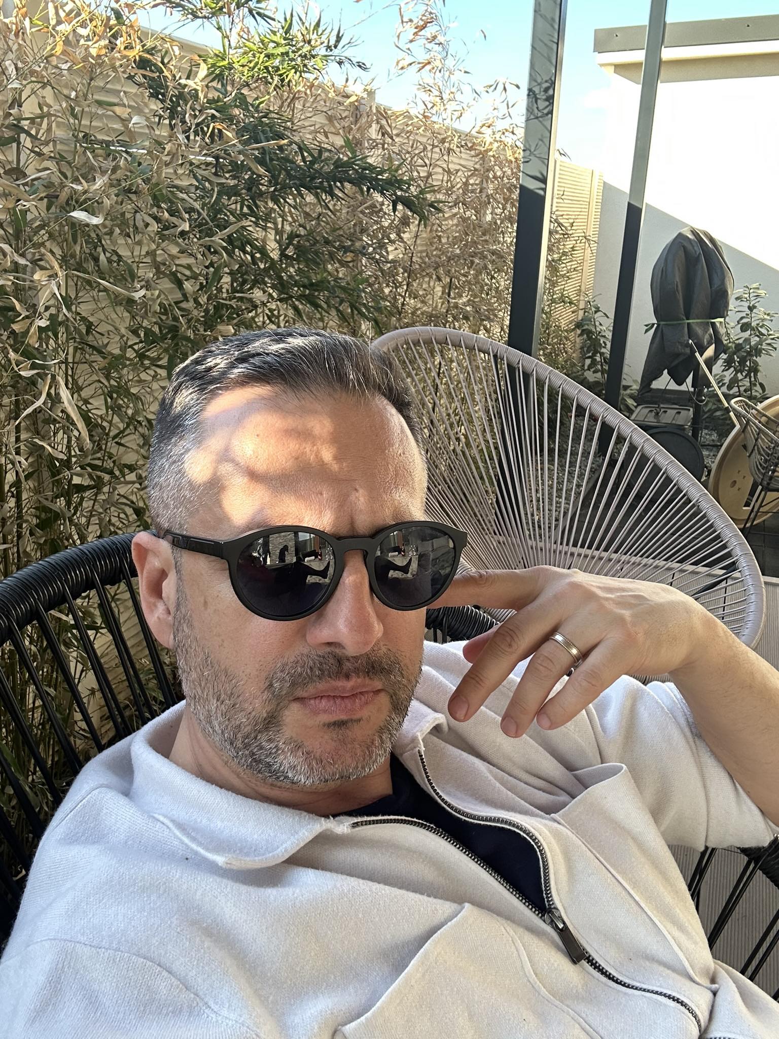 Cât a plătit Mădălin Ionescu pentru un gyros în Grecia. Și-a petrecut minivacanța de 1 Mai în Halkidiki