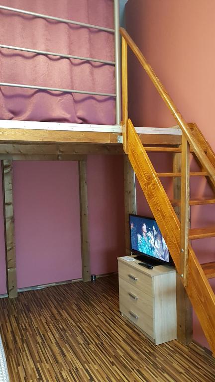Untold 2022. Așa arată apartamentul de aproape 5.000 de lei/noapte ce poate fi închiriat pe durata festivalului de la Cluj - FOTO