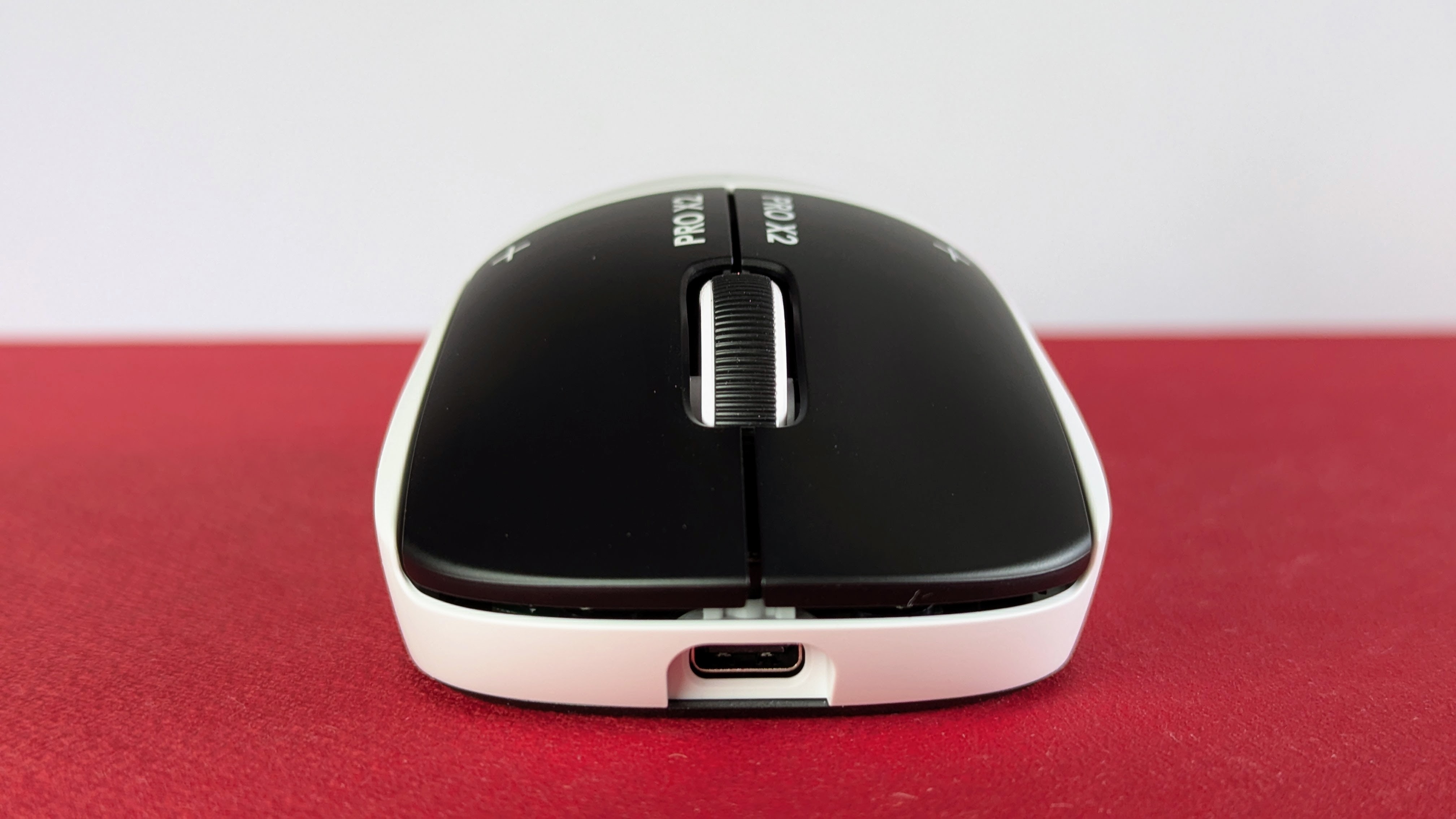 Logitech G Pro X2 Superstrike im Test: Gaming-Maus mit verstellbarer ...